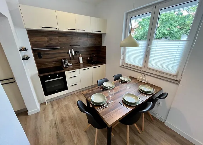 Tisa, * ليوبليانا